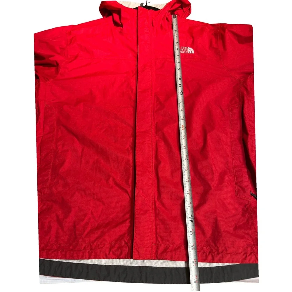 The North Face Mens HyVent 2.5L Windbreaker Jacket Red Hooded Shell Size Medium